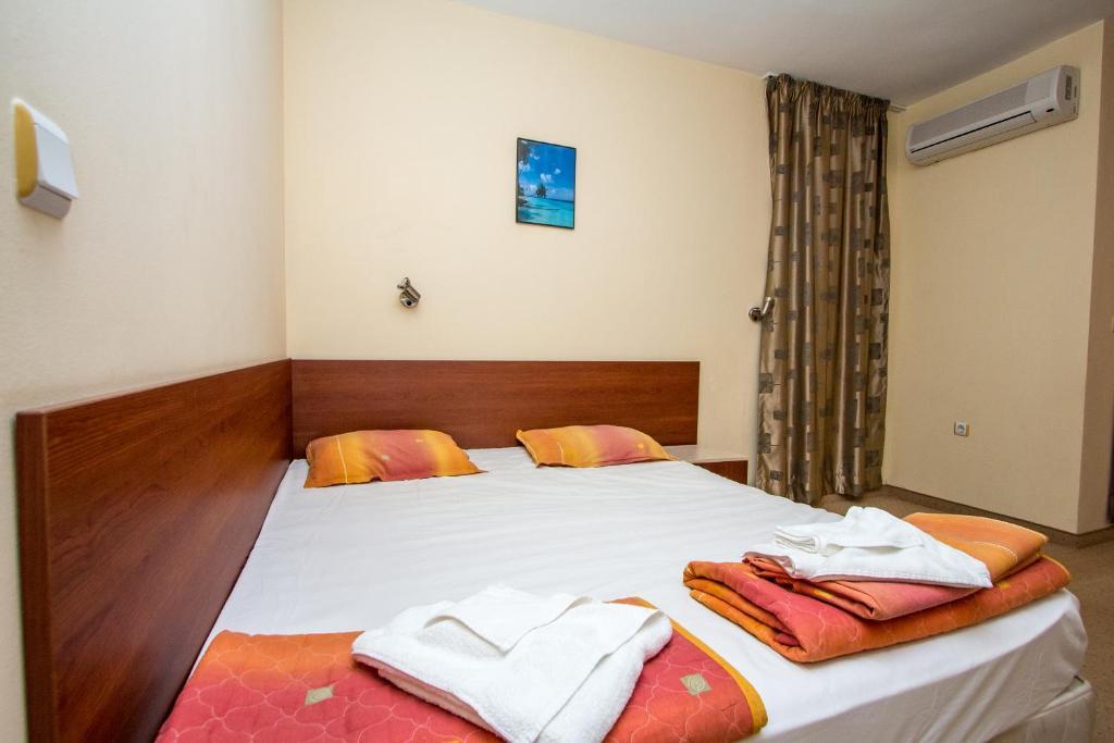 Salena Hotel بريمورسكو الغرفة الصورة